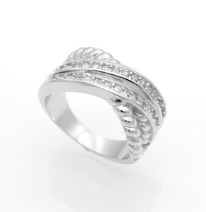 טבעת משובצת אבני קריסטל דגם 589447 - ME by April